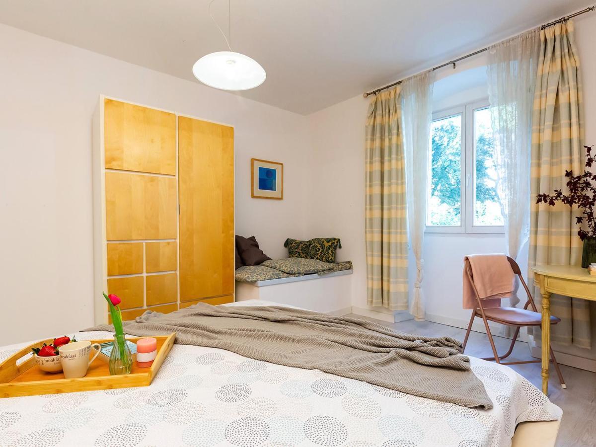Apartment Anika Old Town โปเรช ภายนอก รูปภาพ